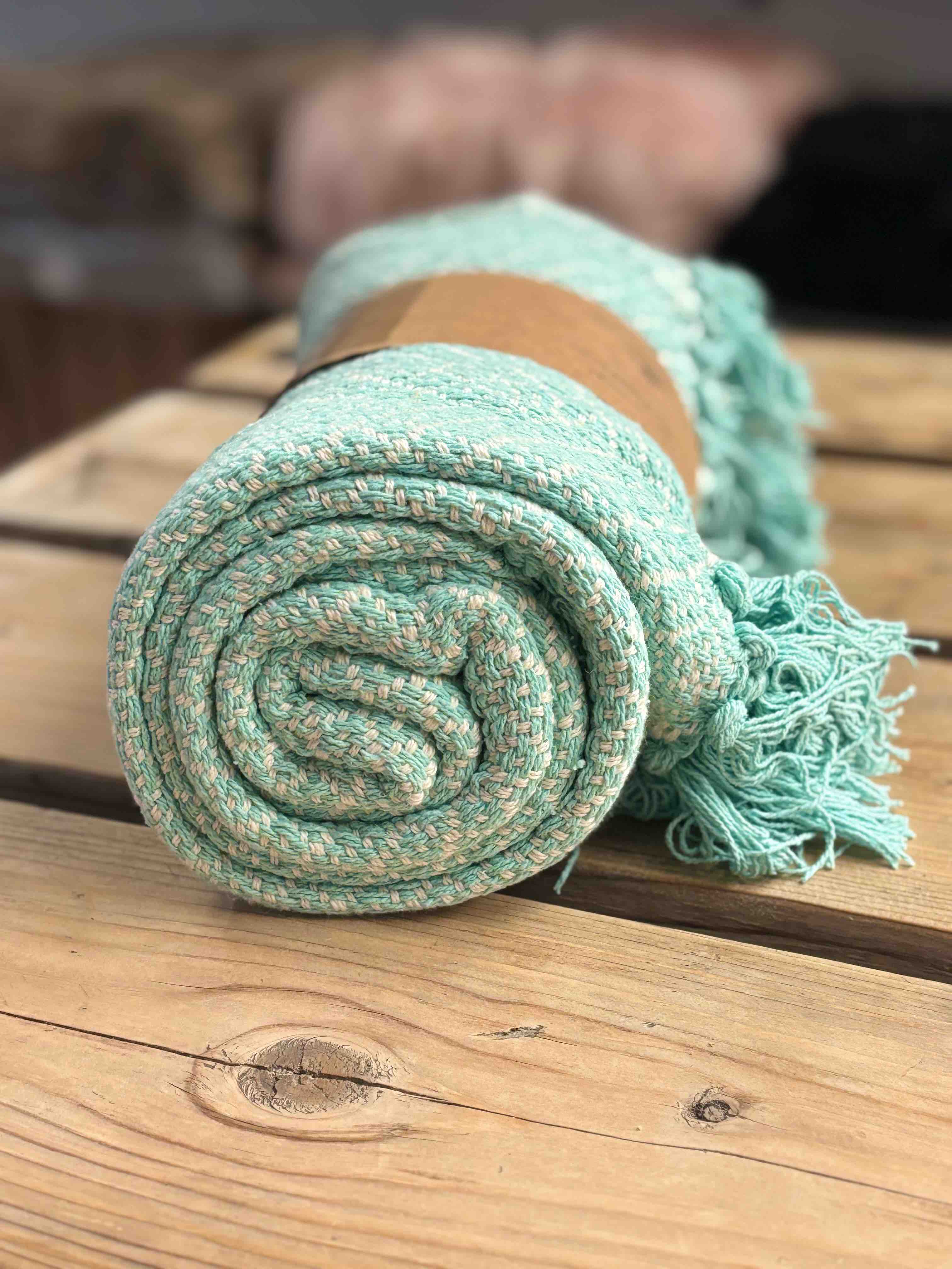 Outdoor Cotton Patio Throw – 150 x 125 cm Luxury Blanket