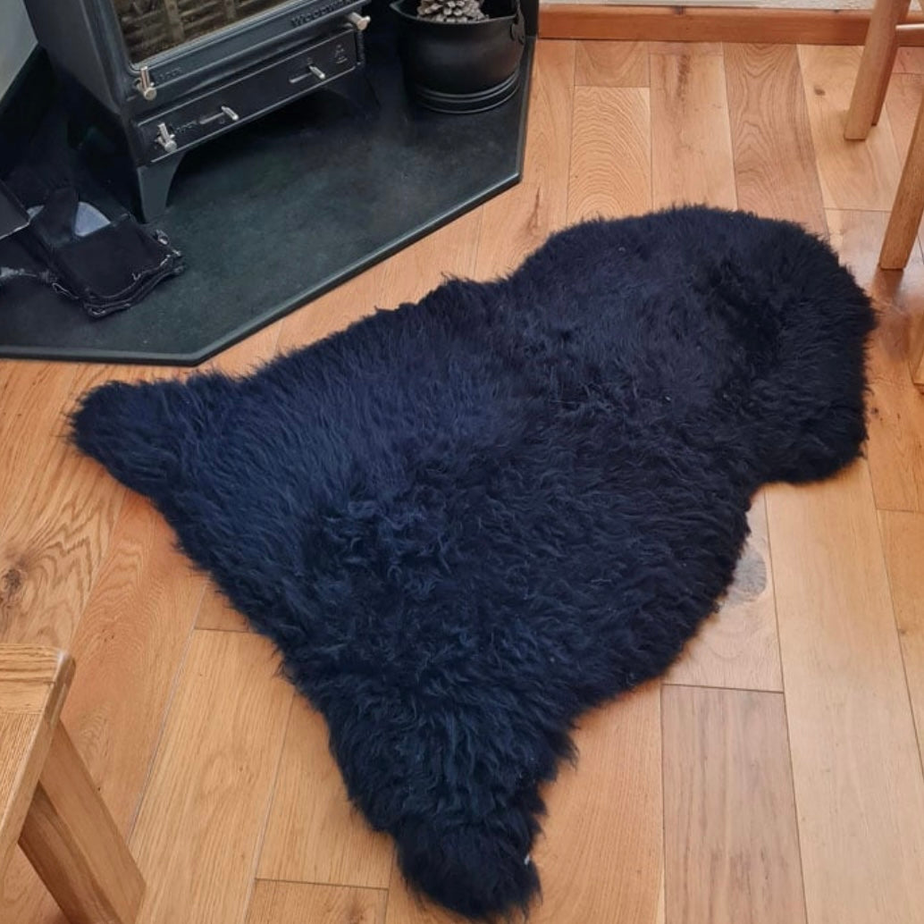 Medium Short Wool Shearling Sheepskin Rug
