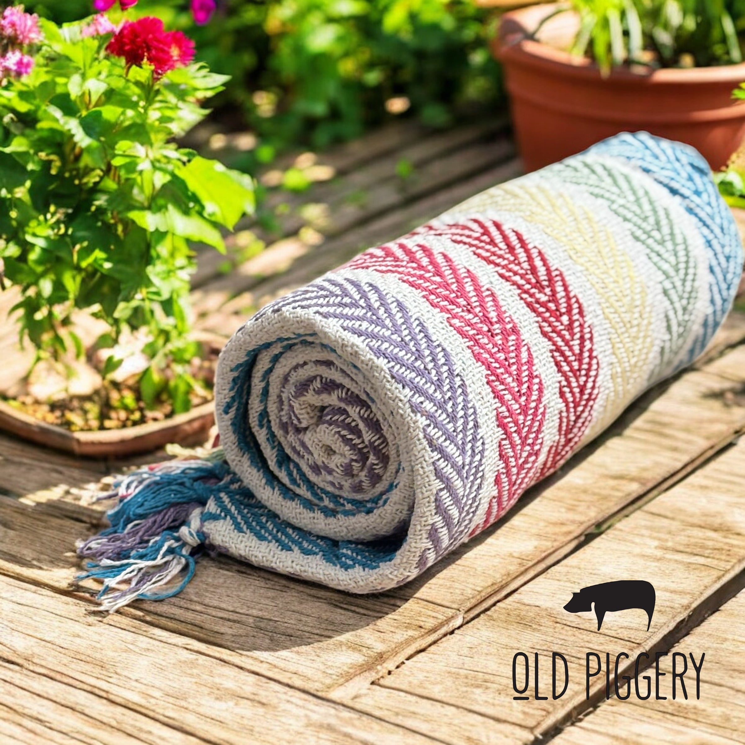 Recycled Cotton Rainbow Arrow Stripe Throw – 125x150cm Eco-Friendly Blanket