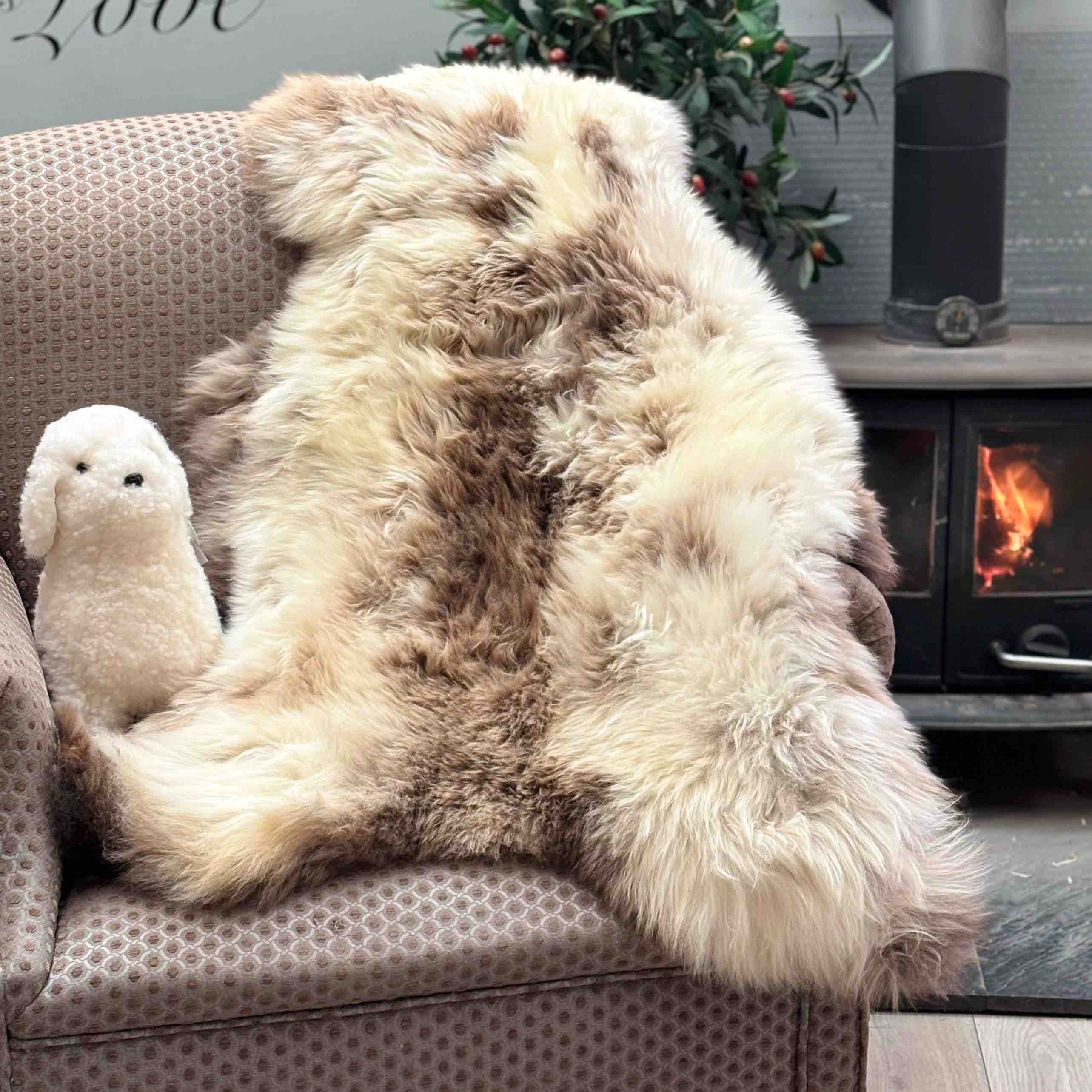 Extra large Jacob sheepskin rug