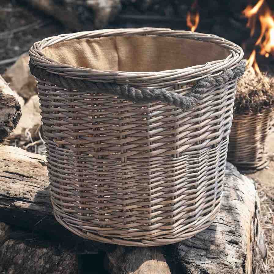 Wicker Basket With Rope Handle