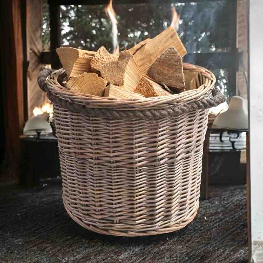 Wicker Basket With Rope Handle