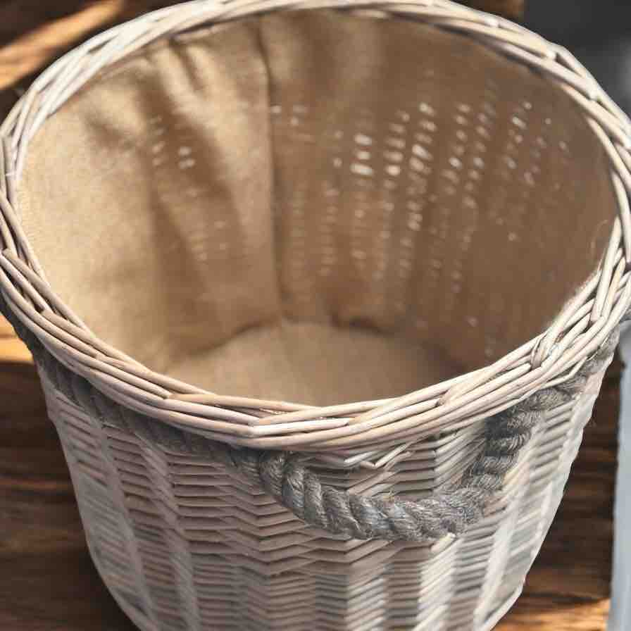 Wicker Basket With Rope Handle