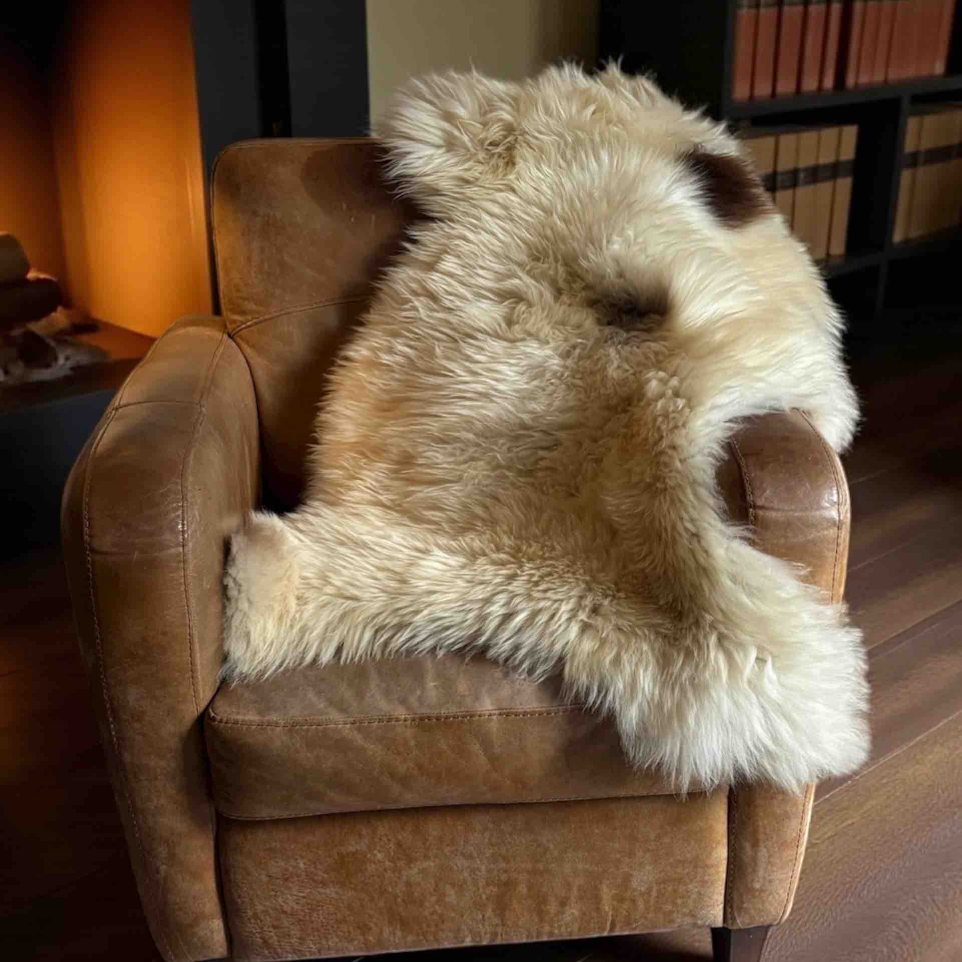 XXL Genuine Hill Sheep Luxury Sheepskin Rug - Natural Fleece - 110 cms