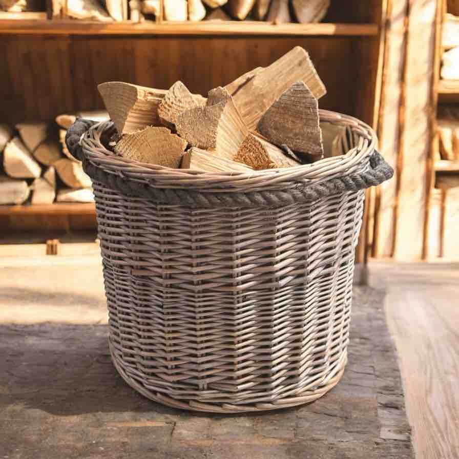 Wicker Basket With Rope Handle