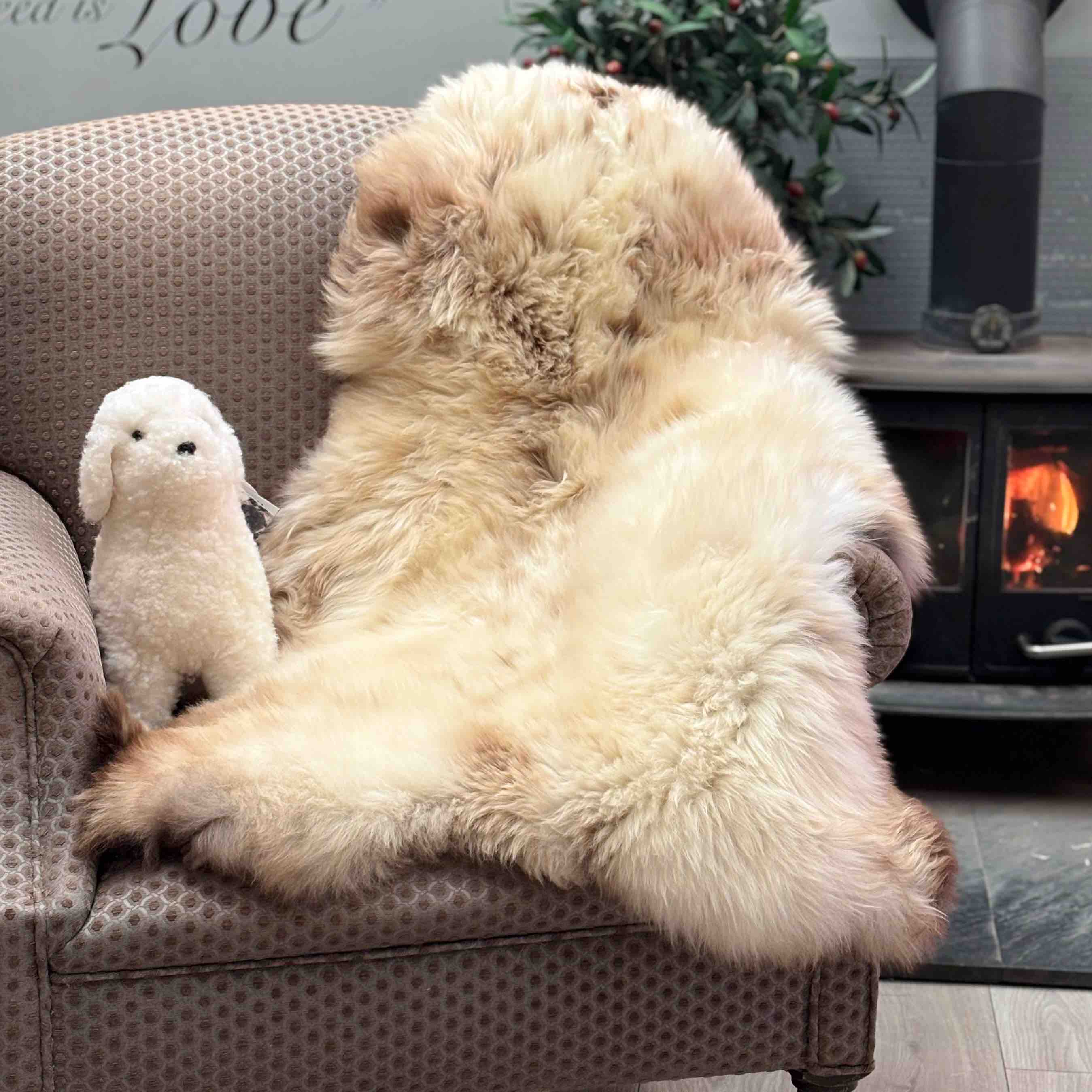 Extra large Jacob sheepskin rug