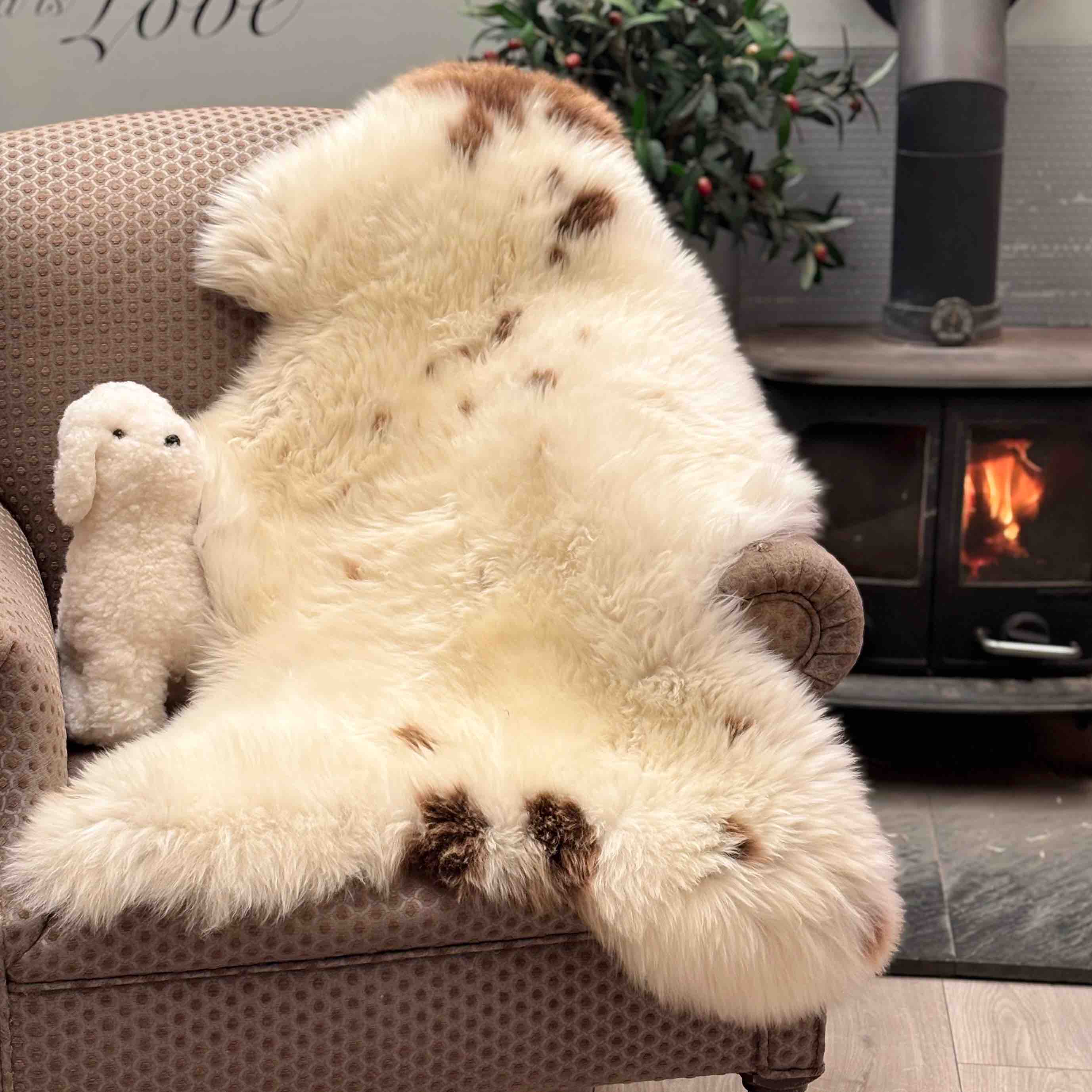 Extra large Jacob sheepskin rug