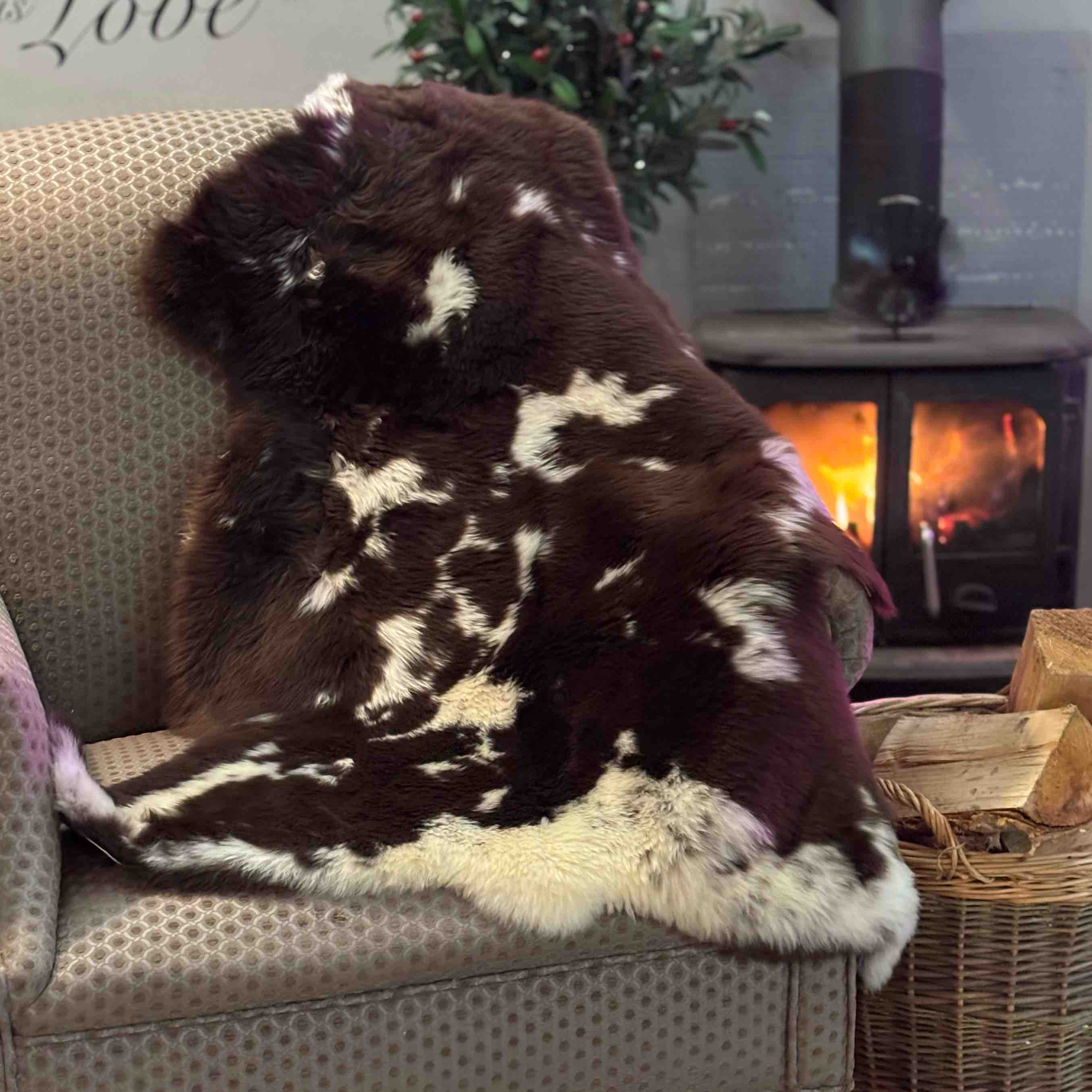4 Jacob Sheepskin rug Patio Set