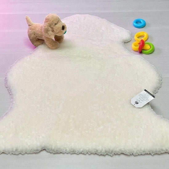 Natural Short Wool Sheepskin Baby Rug – 90 x 60 cm