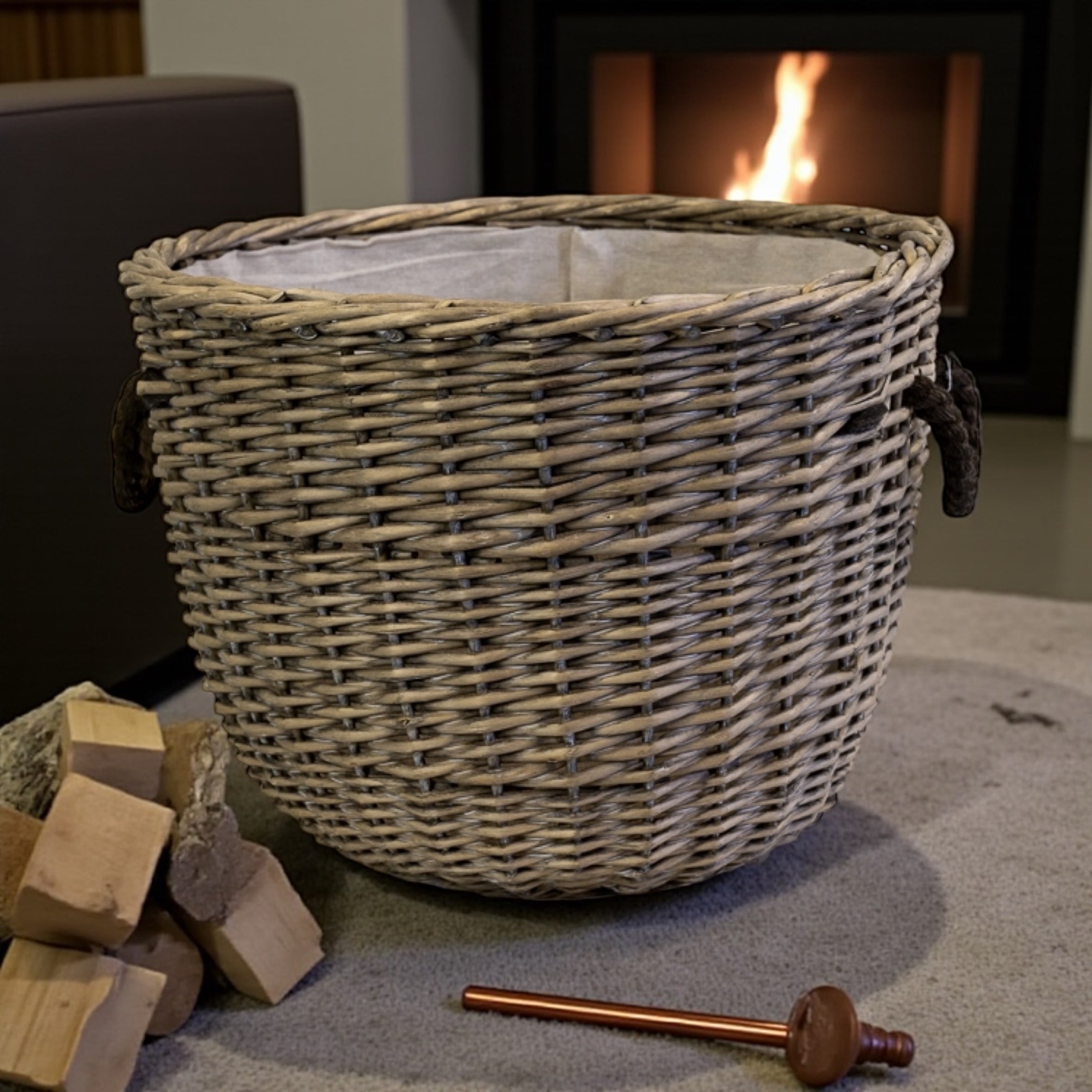 Handmade Wicker Basket with Rope Handle – Large Log & Storage Basket (48 cm)